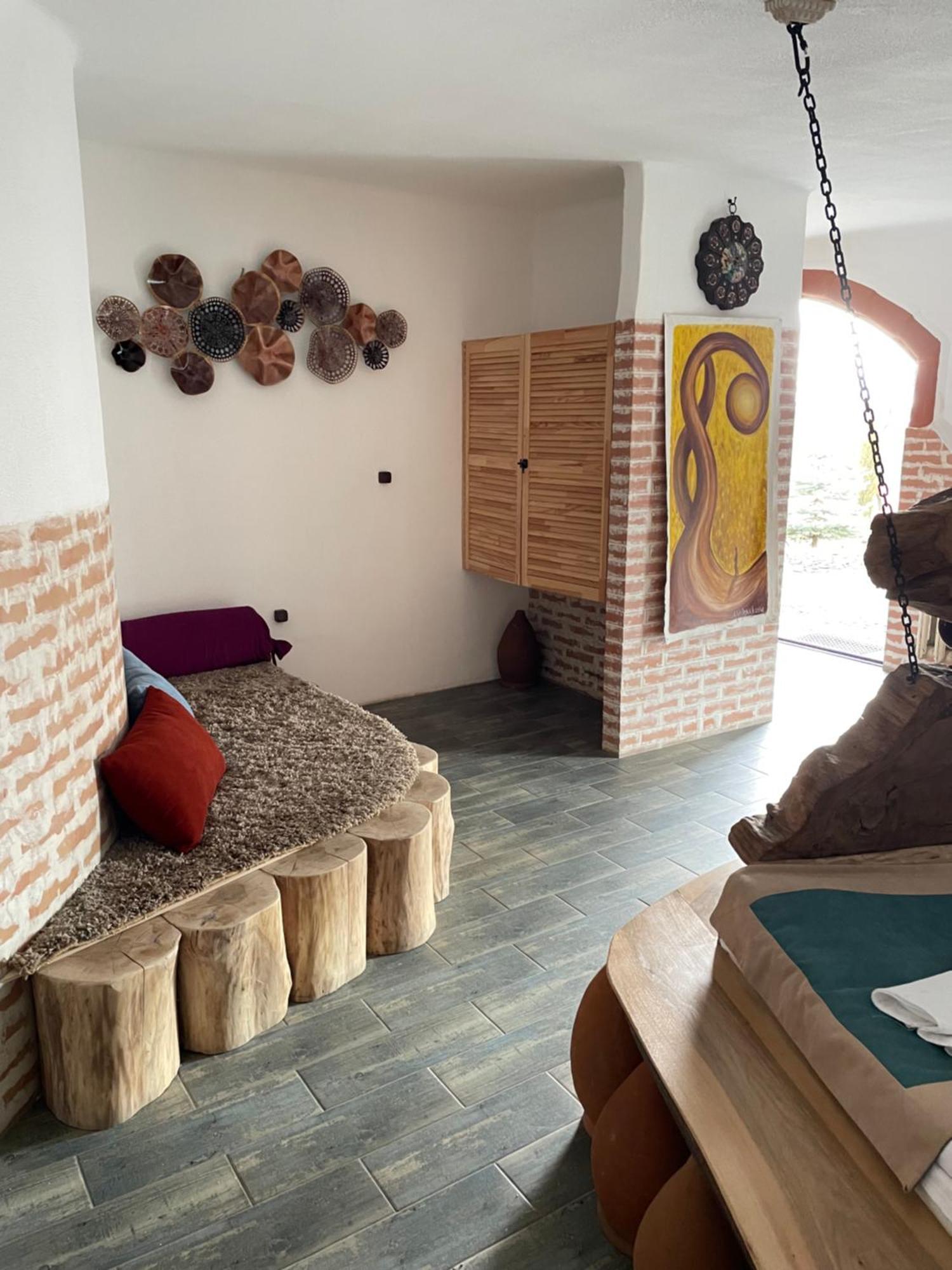 Art Chalet Akhaltsikhe  Luaran gambar