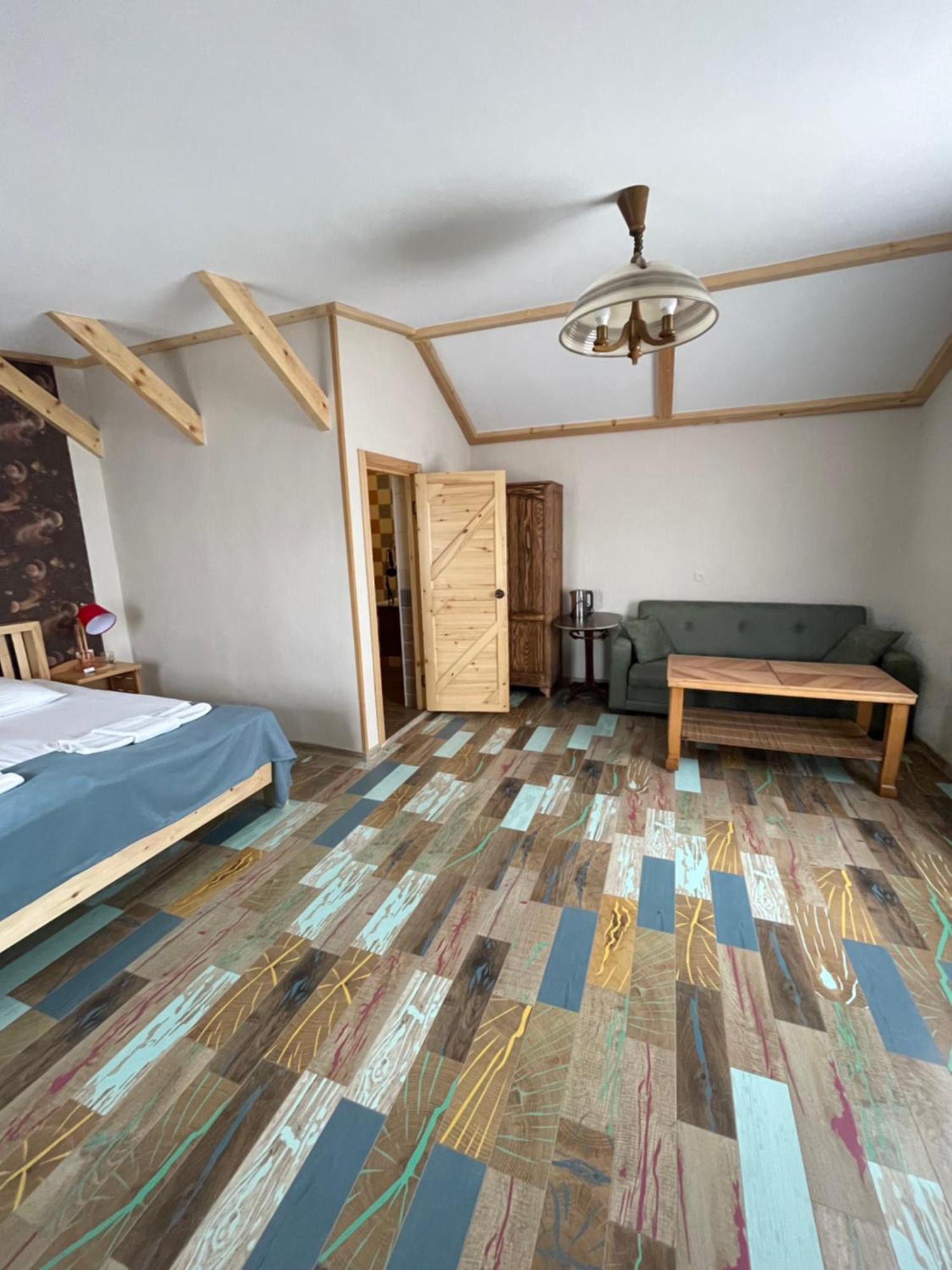 Art Chalet Akhaltsikhe  Luaran gambar